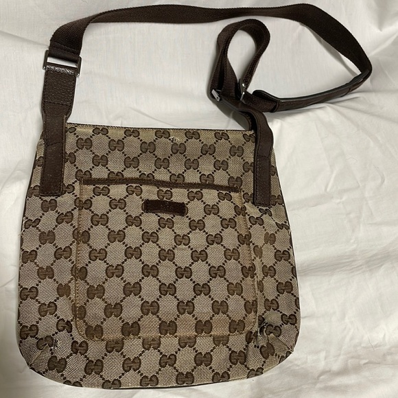 Gucci Bags Vintage Gucci Crossbody Messenger Bag Poshmark